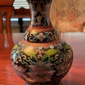 Chinese Cloisonné Vase - Not breakable